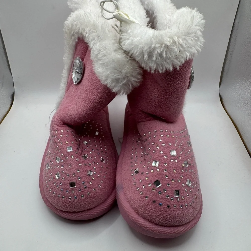 NWT Toddler Size 7 Girl Pink Sparkly Faux Fur Lined Boots